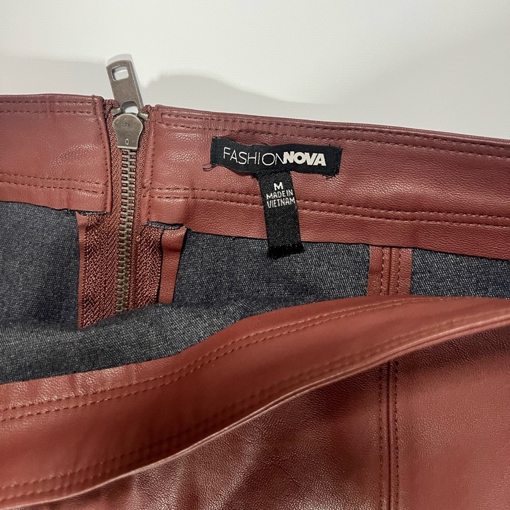 Fashion Nova Faux Leather Mini Skirt Medium | Girls Night Out Party Fall Chic - Picture 3 of 3